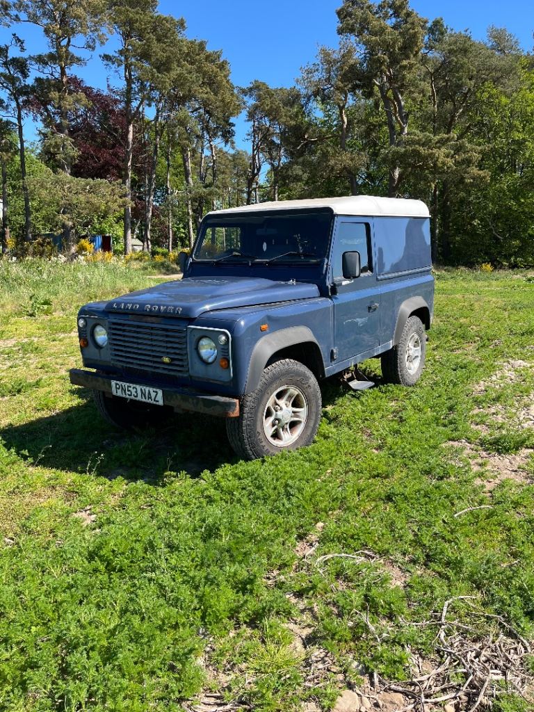 Land Rover, DEFENDER 90, Panel Van, 2010, Manual, 2401 (cc)