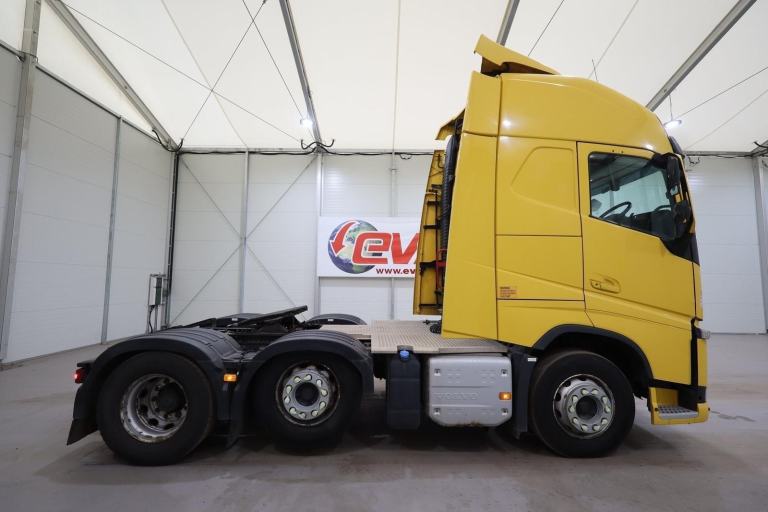 2019 (19 PLATE) Volvo FH460 6x2 Euro 6 Tractor Units