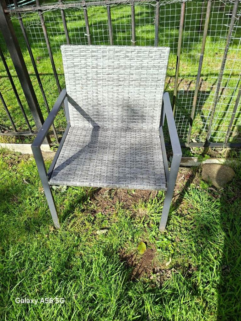 4 piece outdoor setting 