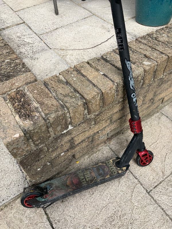 Oxelo kids scooter