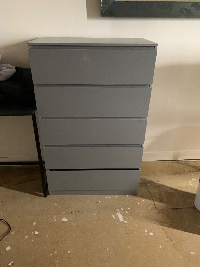 5 Teir Grey Dresser 