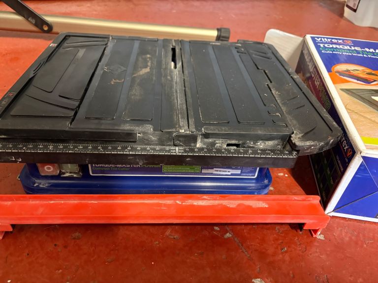 Electric Tile Cutter