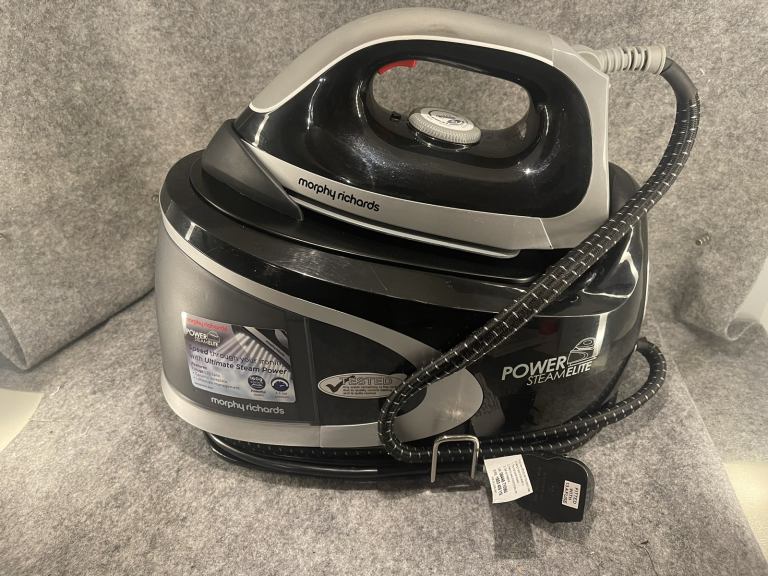 Morphy Richards Steam Iron / Steam generator Boxed