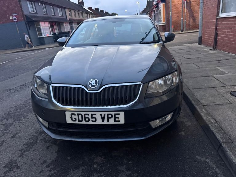 Skoda, OCTAVIA, Hatchback, 2015, Manual, 1598 (cc), 5 doors
