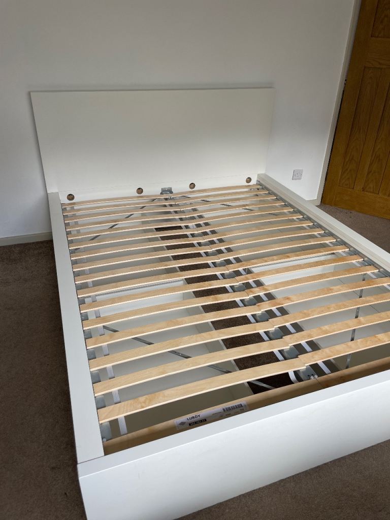 Ikea Ludröy king sized bed