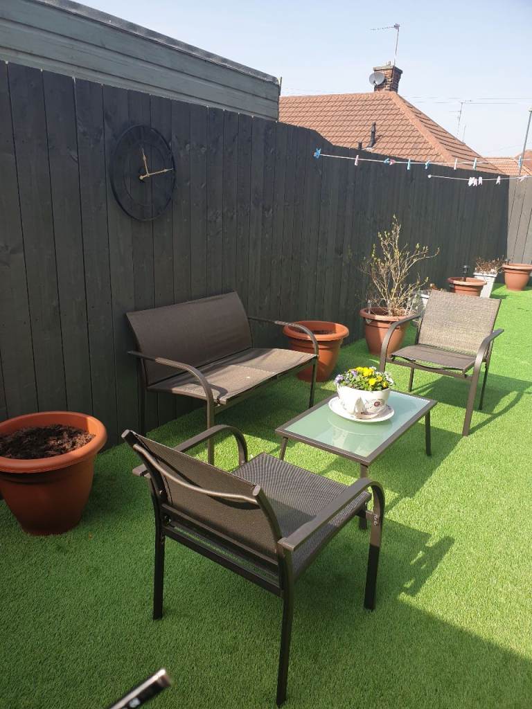 Fake grass