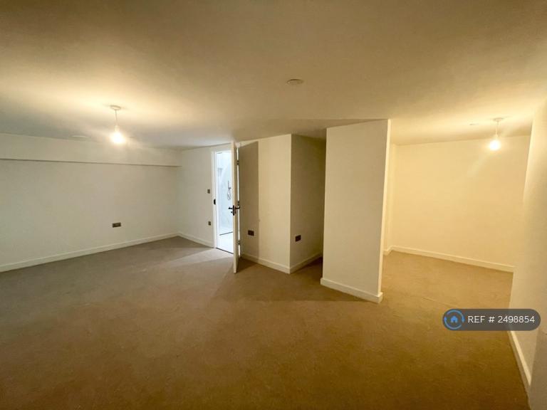 2 bedroom flat in Great George Street, Leeds, LS1 (2 bed) (#2498854)