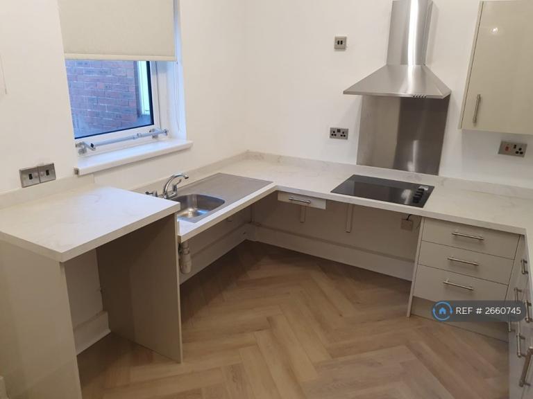 1 bedroom house in Lambeth Close, Blackburn, BB1 (1 bed) (#2660745)