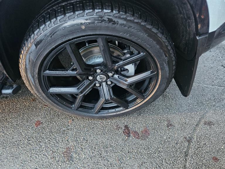 2025 Land Rover Defender X-DYNAMIC SE  ( 7 Seater) * BIG SPEC * Estate Diesel Automatic