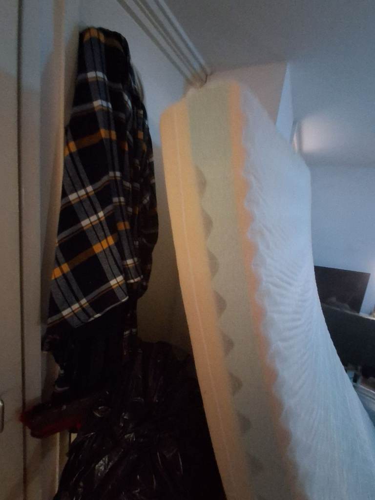 King size mattress memory. 