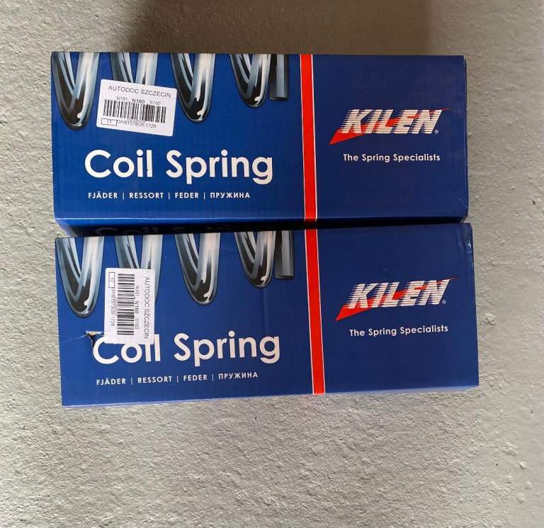 Rear coil springs for BMW M Sport (M-technology). Fits 320i 2.0 E92 - Years 2007 - 2013