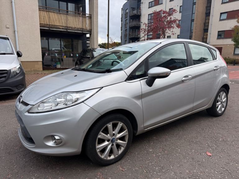   Ford fiesta 1.4 Zetec automatic auto(Unlike Vauxhall corsa or Volkswagen polo)