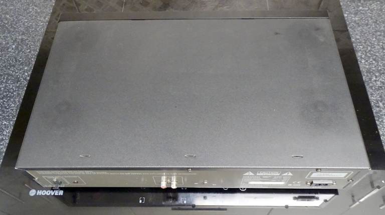 DENON DCD-655 CD PLAYER AND ORIGINAL REMOTE CONTROL