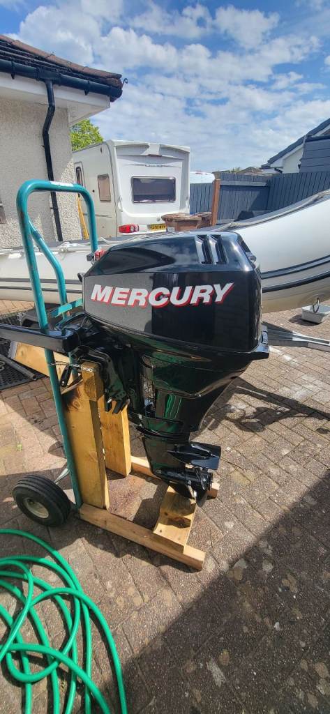 SUZUKI SUZUMAR 6 PERSON DINGHY (SIB) WITH IMMACULATE 15HP OUTBOARD AND TRAILER WITH ELECTRICS.