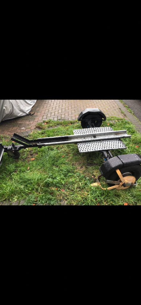 Single motorbike trailer 