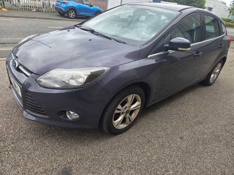 FORD FOCUS 1.6 ZETEC 2012 MOT EXPIRED READ DESCRIPTION 