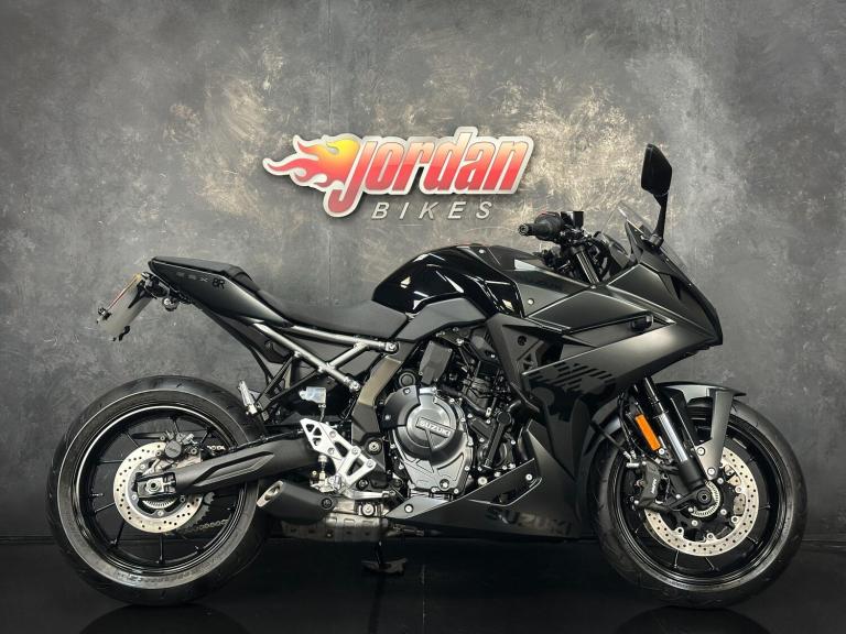 2025 Suzuki GSX 800 FRQM5 GSX-8R 800 Euro 5 PETROL Manual