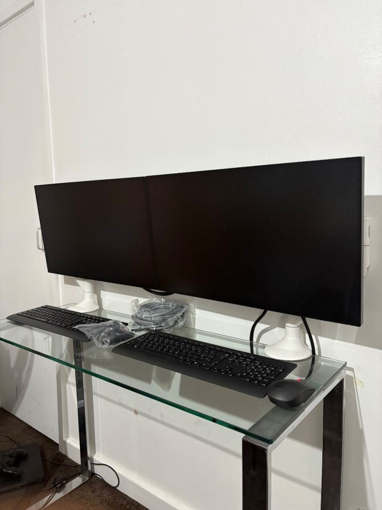 Brand New Desktop Set Up Lenovo ThinkVision p27h-30