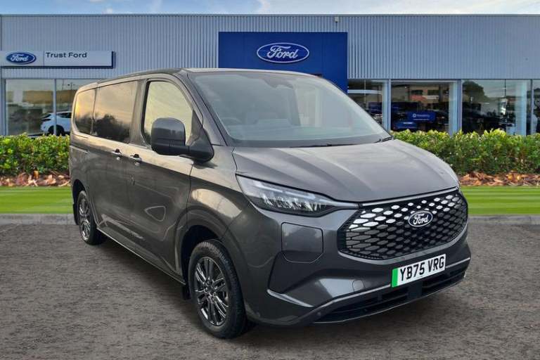 2025 Ford Tourneo Custom 160kW 65kWh H1 Titanium 8 seater Auto MPV ELECTRIC Automatic