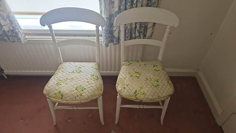 luterma dining chairs