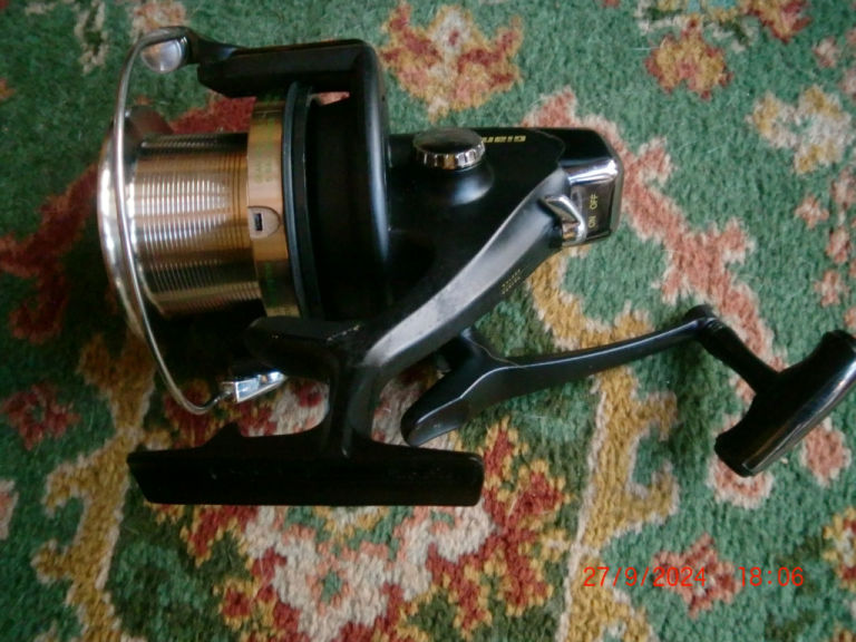 REDUCED-PIKE/CARP GIANT BIG PIT REEL, HUGE SPOOL, SOLID REEL, V.G.C. GEAR RATIO 3.6 : 1 / 5 B.B.