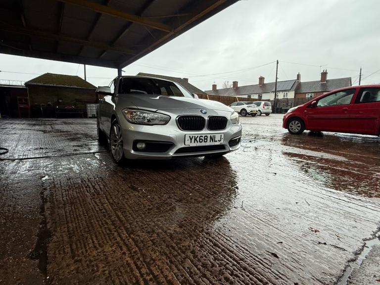 2018 BMW 1 Series 118i [1.5] Sport 5dr [Nav/Servotronic] Step Auto HATCHBACK Petrol Automatic