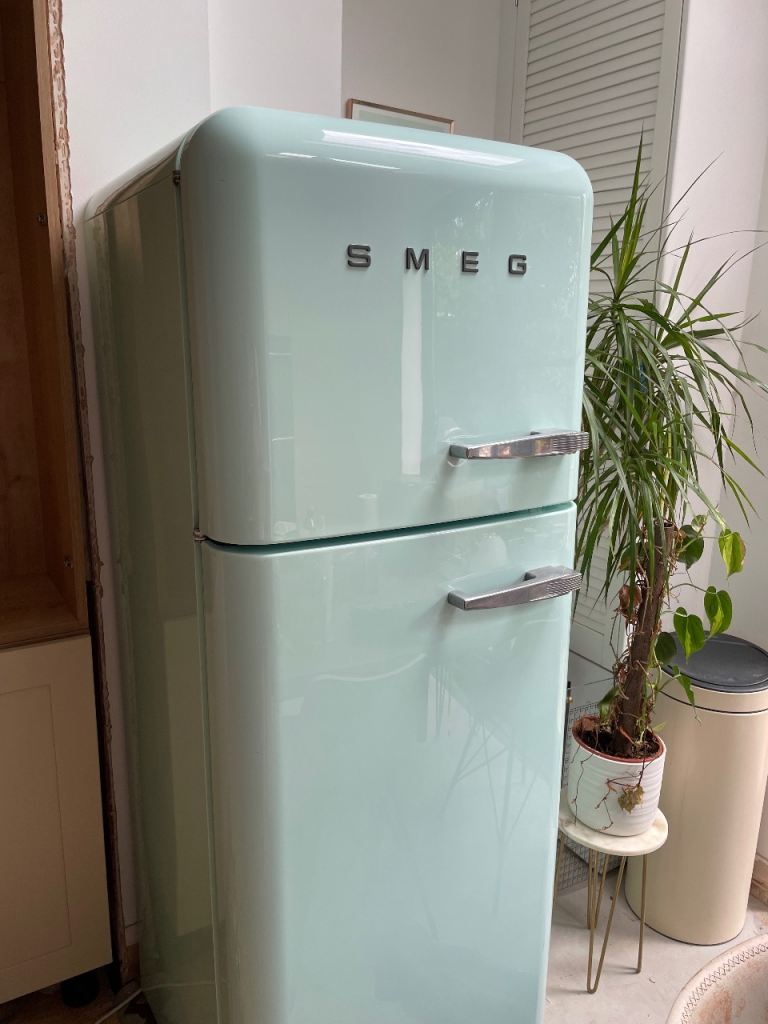 Smeg Fridge Freezer 
