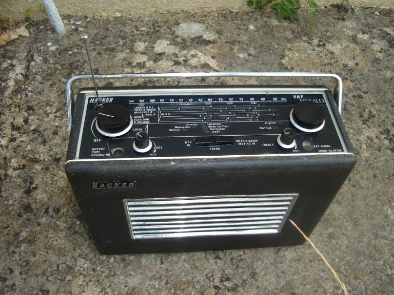 Hacker VHF Herald  RP37A FM Radio in Working Condition.