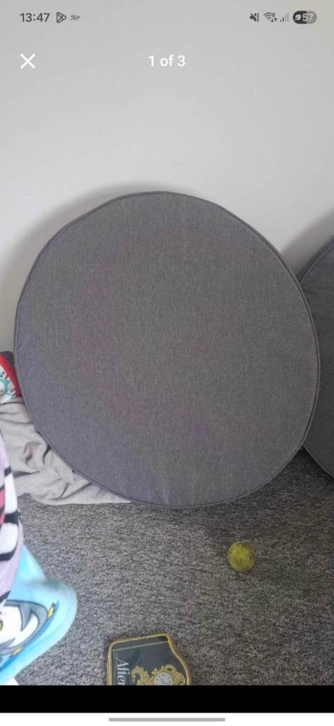 Round Dog Beds