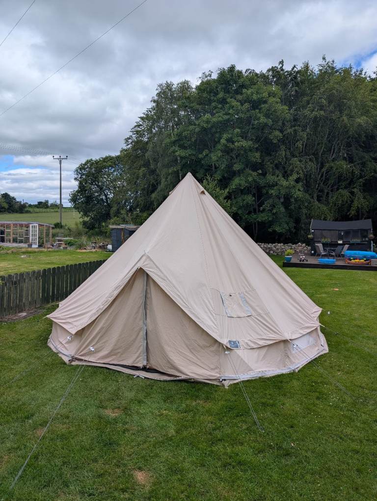 Hi-Gear Premium Bell Tent – Beige, Good Condition