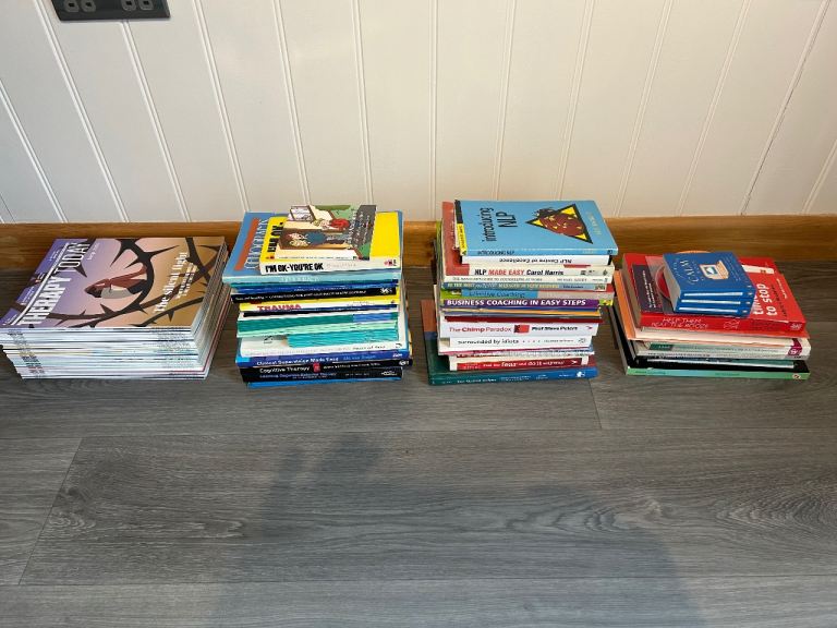 72 Counselling books / learning aids & 29 BACP magazines