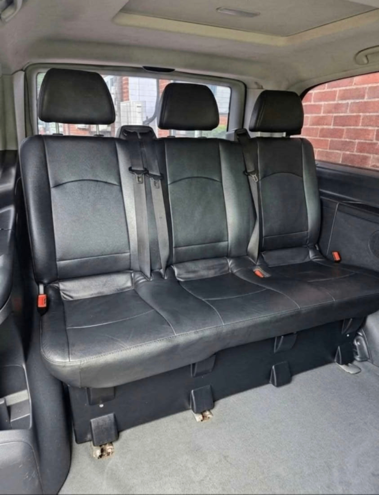 Mercedes Vito W639 Rear 3 Seater Bench Seat - Quick Release (Traveliner / Taxi)