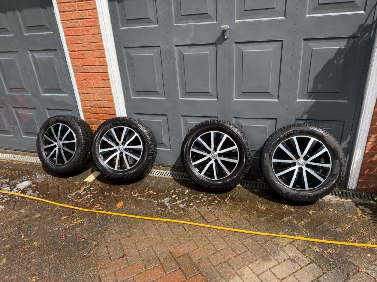 Genuine VW 17” Cavascal alloy wheels T5, T6 £375