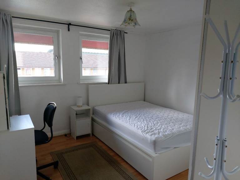 Spacious and bright 1 bedroom flat to let in South Bermondsey