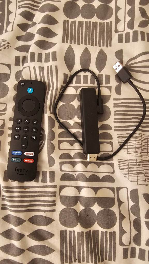 Amazon Fire TV Stick HD with Remote and USB Cable – Good Condition