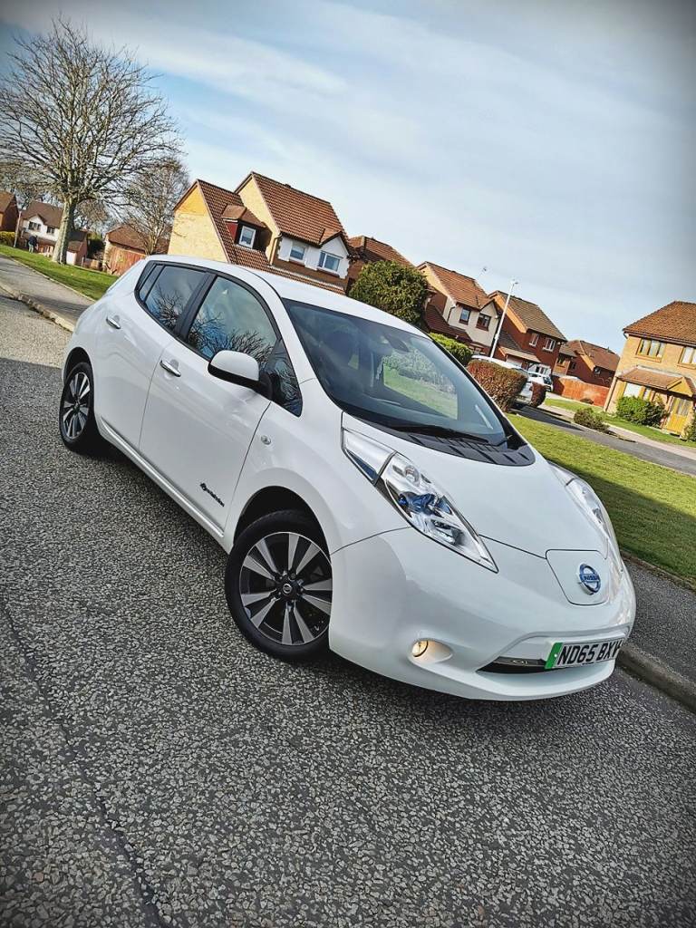 2016 NISSAN LEAF TEKNA...FULL ELECTRIC...£20 TAX...2 OWNERS...FSH...70K...MOT 2027(NO ADVISORY)