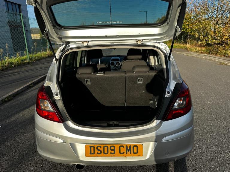 2009 Vauxhall Corsa 1.4i 16v SXi 5dr HATCHBACK Petrol Manual