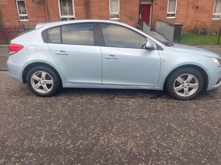 Chevrolet, CRUZE, Hatchback, 2012, Automatic , 1598 (cc), 5 doors