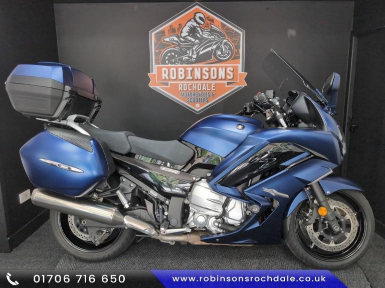 2020 20 Yamaha FJR [Phone number removed]miles 7 stamps Yamaha top box