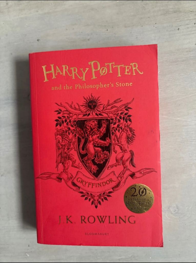 J. K. Rowling, Harry Potter and the philosopher Stone 20th anniversary edition
