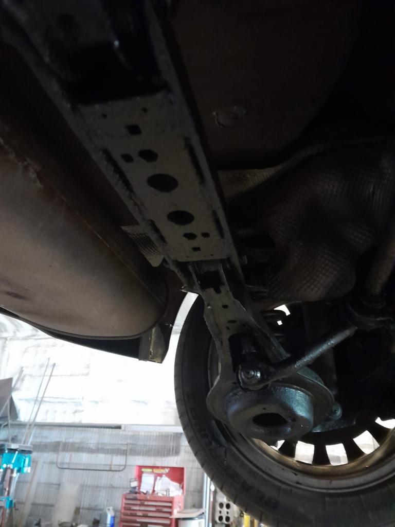 Ford, FOCUS, Hatchback, 2012, Manual, 1997 (cc), 5 doors