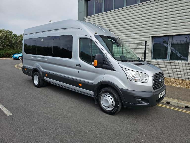 Ford TRANSIT 460 TREND ECONETIC 17 SEAT MINIBUS 