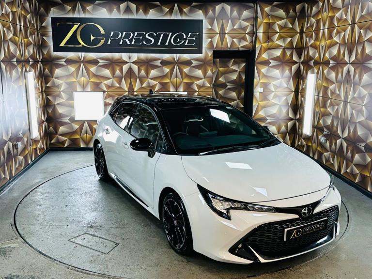2022 Toyota Corolla 2.0 VVT-i Hybrid GR Sport 5dr CVT HATCHBACK PETROL/ELECTRIC Automatic