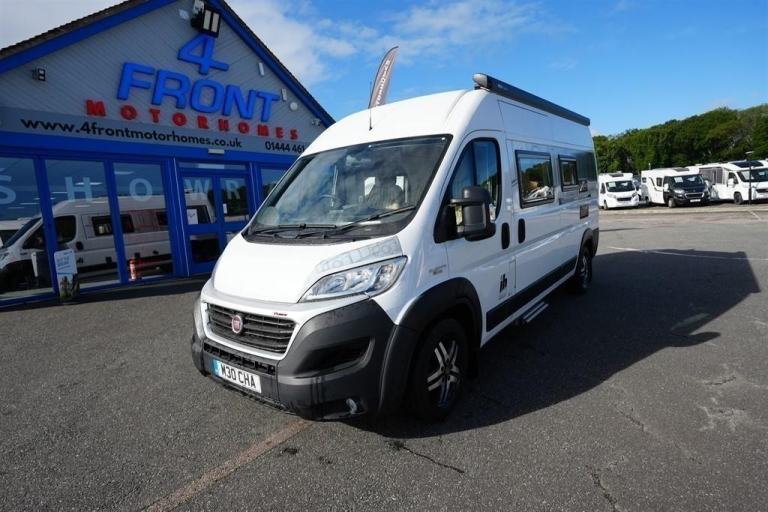 IH 600 FL FIAT 5.99 METRES IN LENGTH 2 BERTH 2 TRAVEL SEATS