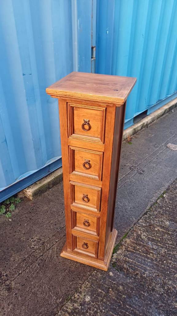 Mexican pine chest of drawers tallboy