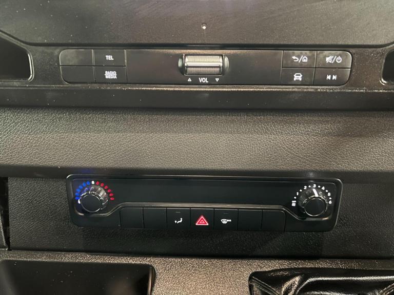 2022 Mercedes-Benz Sprinter 3.5t Progressive Crew Cab Tipper CHASSIS CAB DIESEL Manual