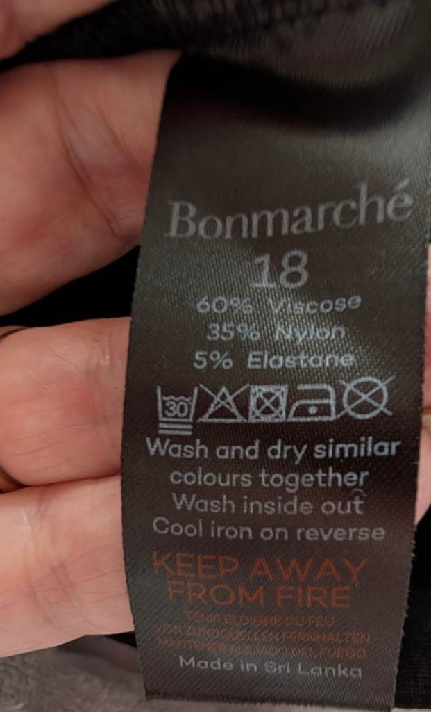 Ladies straight leg trousers 