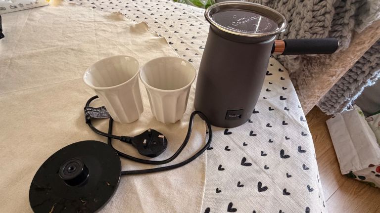 Hotel Chocolat Velvetiser – Good Condition Grey Hot Chocolate Maker