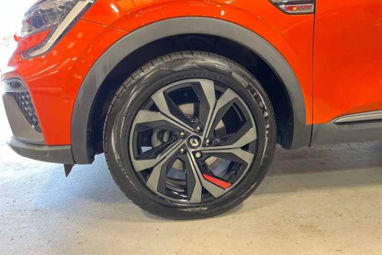 2022 Renault Arkana 1.6 E-TECH Hybrid 145 R.S. Line 5dr Auto COUPE PETROL/ELECTRIC Automatic