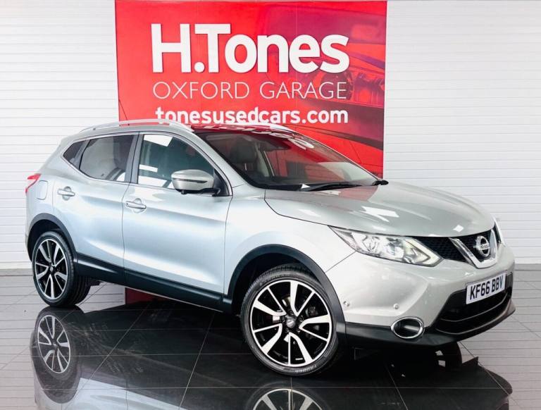 2017 Nissan Qashqai 1.5 dCi Tekna 5dr HATCHBACK DIESEL Manual